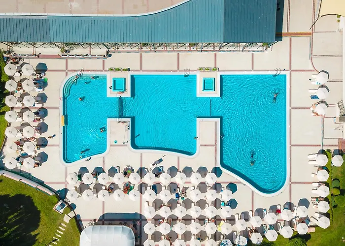 Festa Panorama Ξενοδοχείο Νεσέμπαρ