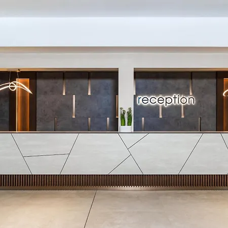 Festa Panorama 호텔 네세부르