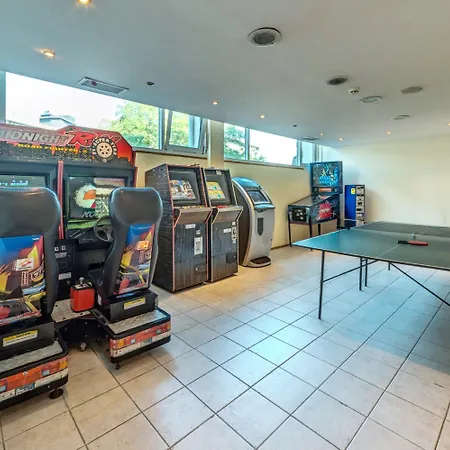 феста панорама 4*